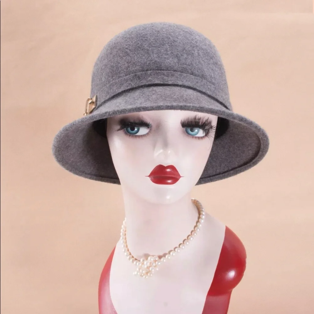 Classic Wool Cloche Hat in Gray
